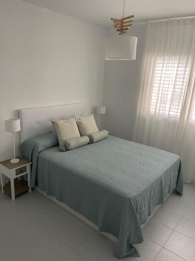산펠리우데기솔스 Aquamarine Sant Feliu En La Playa Con Patio 아파트 외부 사진