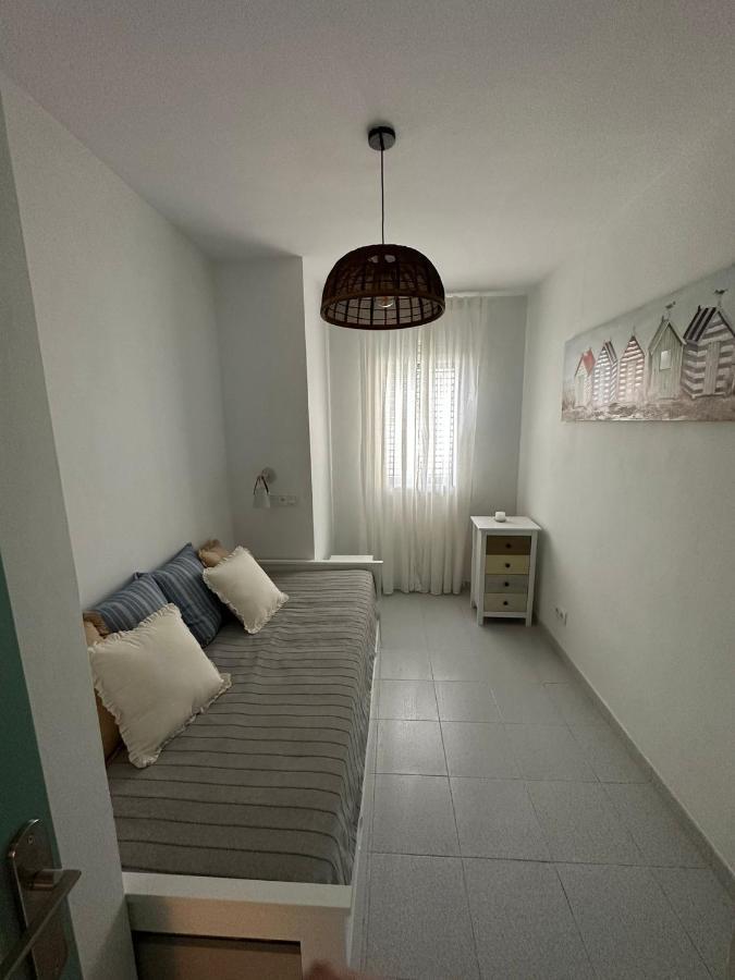 산펠리우데기솔스 Aquamarine Sant Feliu En La Playa Con Patio 아파트 외부 사진