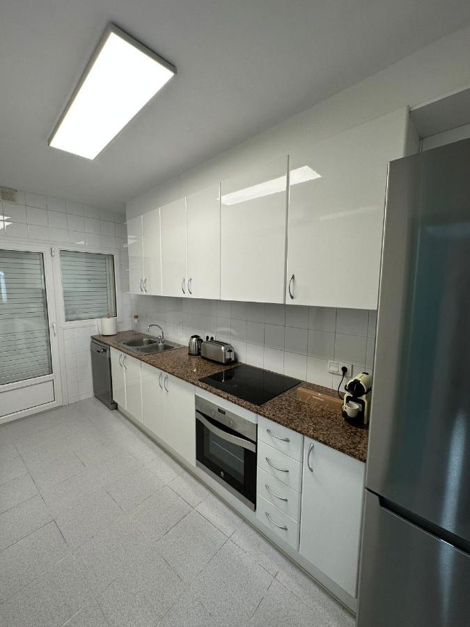 산펠리우데기솔스 Aquamarine Sant Feliu En La Playa Con Patio 아파트 외부 사진