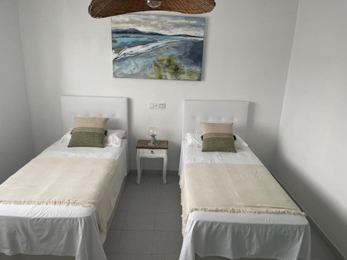 산펠리우데기솔스 Aquamarine Sant Feliu En La Playa Con Patio 아파트 외부 사진